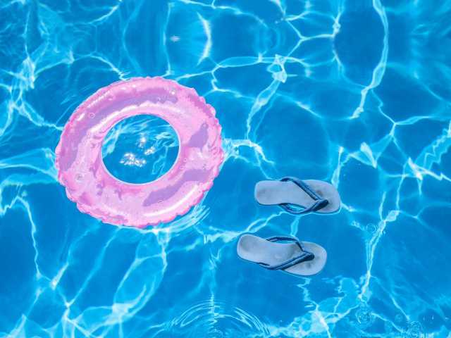 【2025年最新】茨城のおすすめの屋内・屋外プール2選をご紹介！