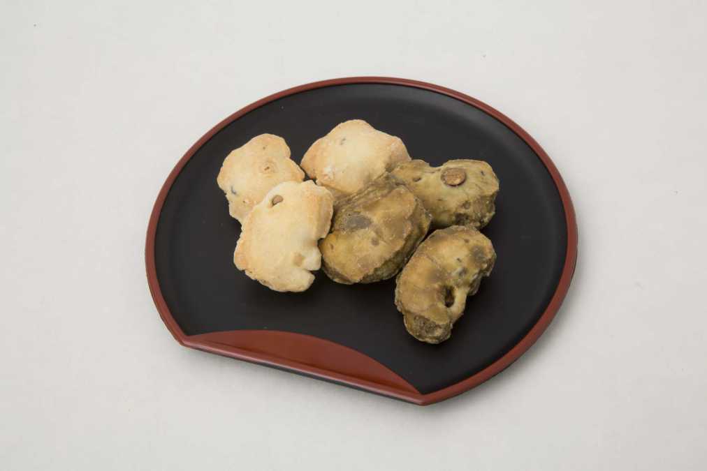 しみみ　10個入り864円