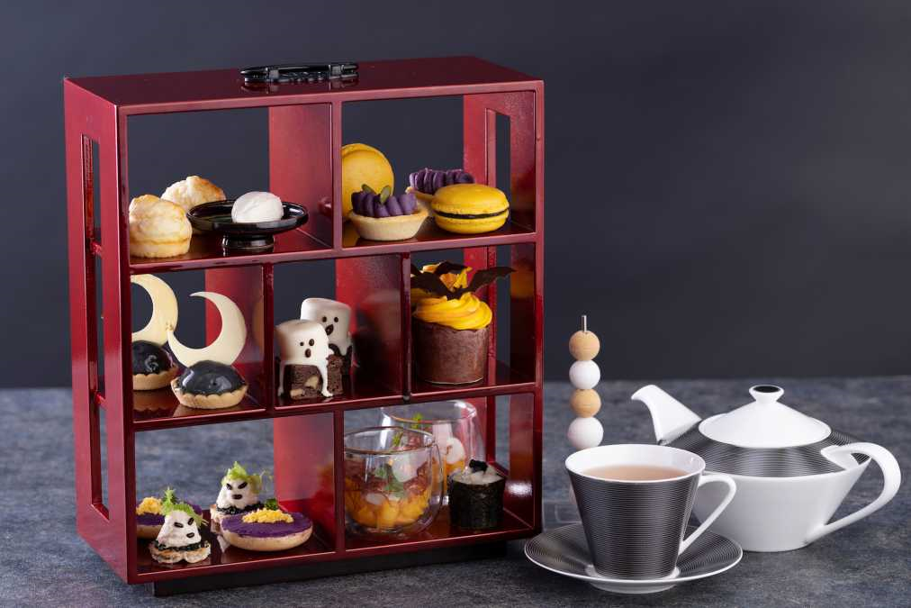 アフタヌーンティー「マジックアワー・ビフォー・ハロウィーンナイト」　平日4000円、土・日曜、祝日4200円