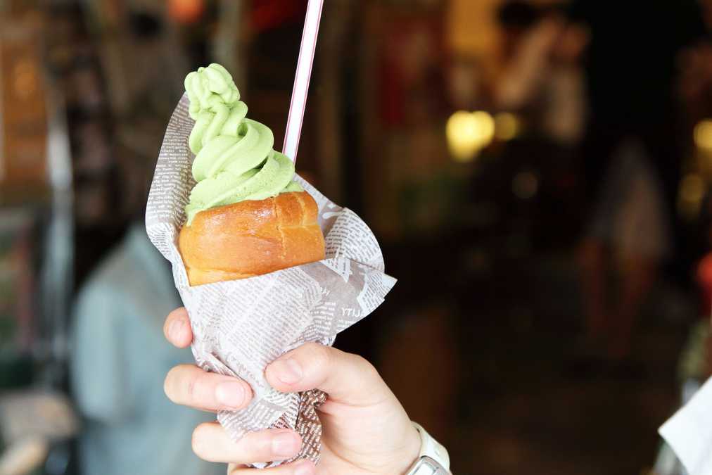 アイスコルネット（抹茶）　460円