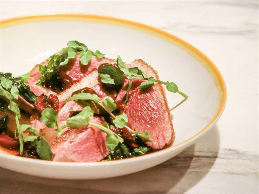 鴨胸肉のロースト　3456円