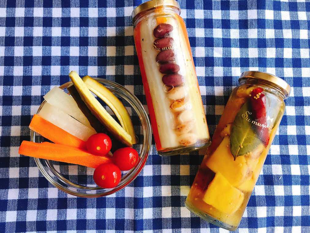 上品な見た目で手みやげにも！渋谷の「OSUYA GINZA」限定の瓶詰めピクルス