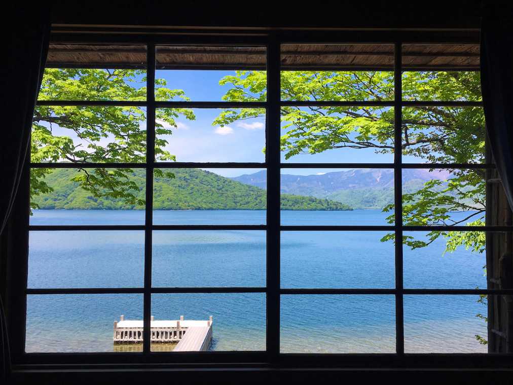  ベランダの椅子から眺められる風景