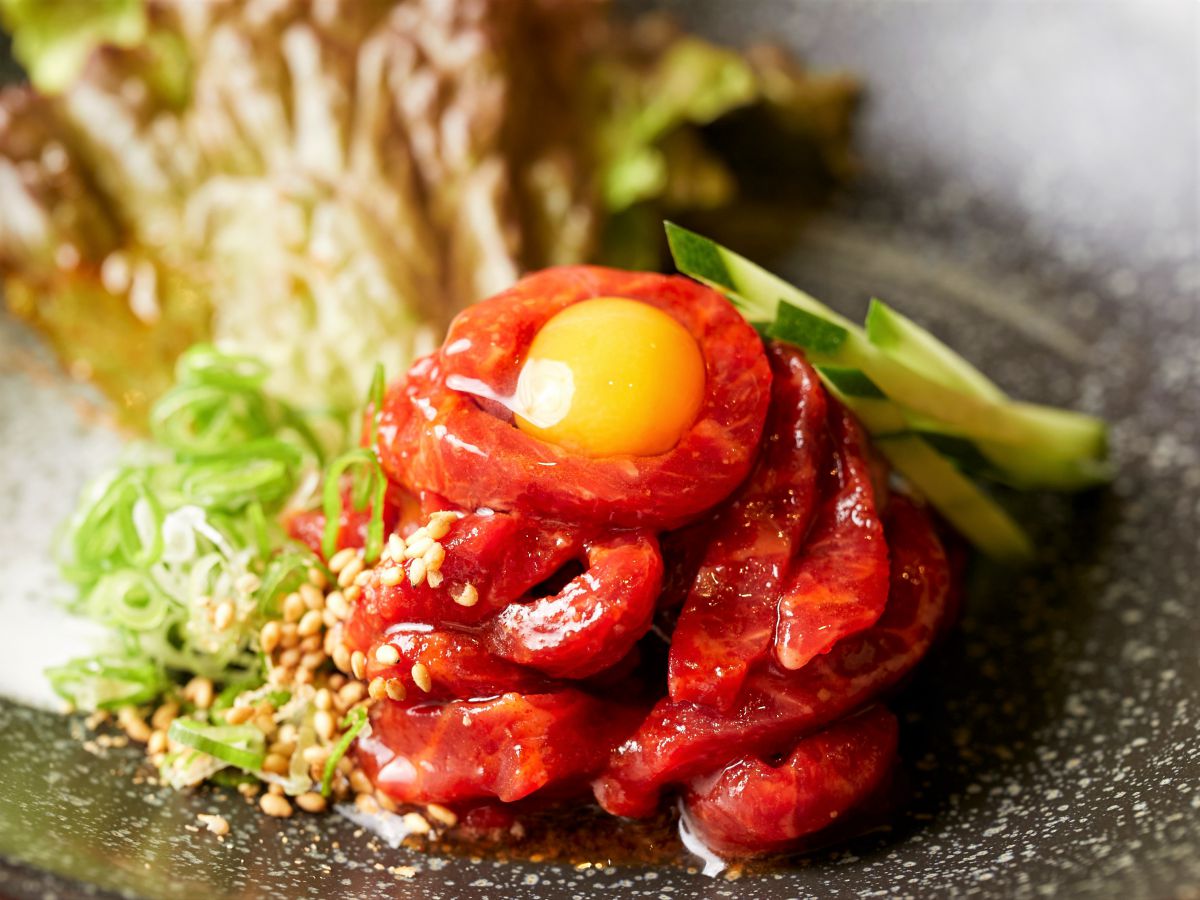 炙りユッケ 1280円