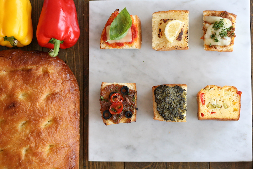 フォカッツァ2種、フレッシュ野菜、ドリンク、テイクアウトドリンクのセットで550円(税別)