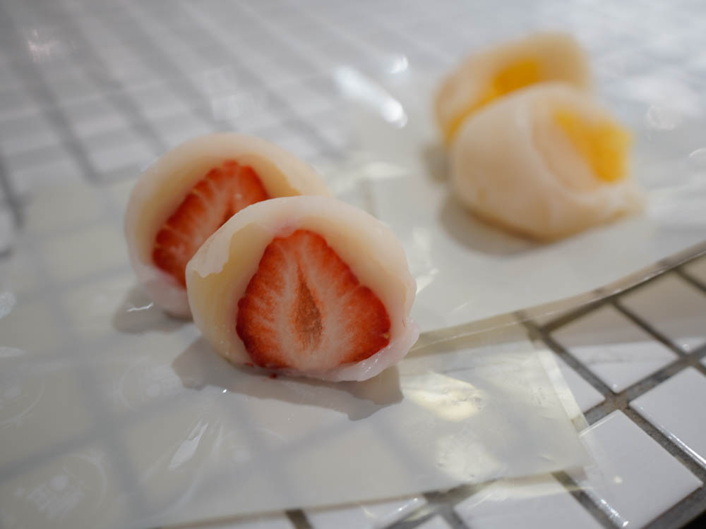 広島のアウトレットで発見！おみやげにぴったりのフルーツ大福専門店