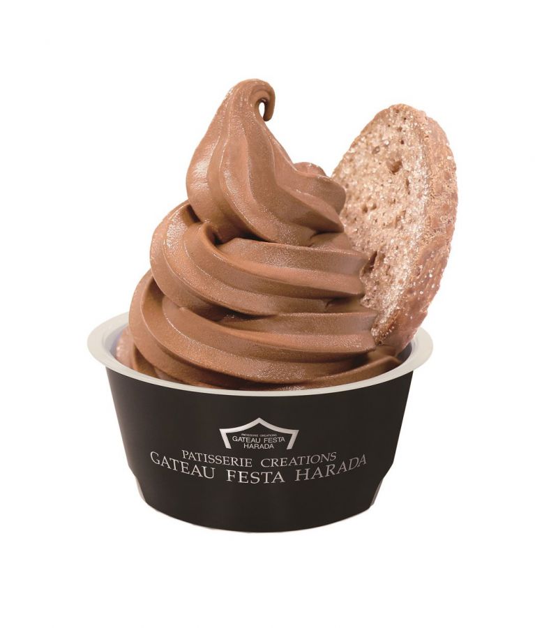 ガトーフェスタ ハラダ「ソフトクリーム・デ・ロワ ノワール（1個）510円　※初登場・西武池袋本店限定