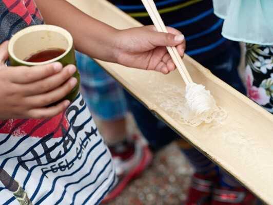 ご当地そうめん食べ放題！赤坂バル横丁で「本気の流しそうめん大会」