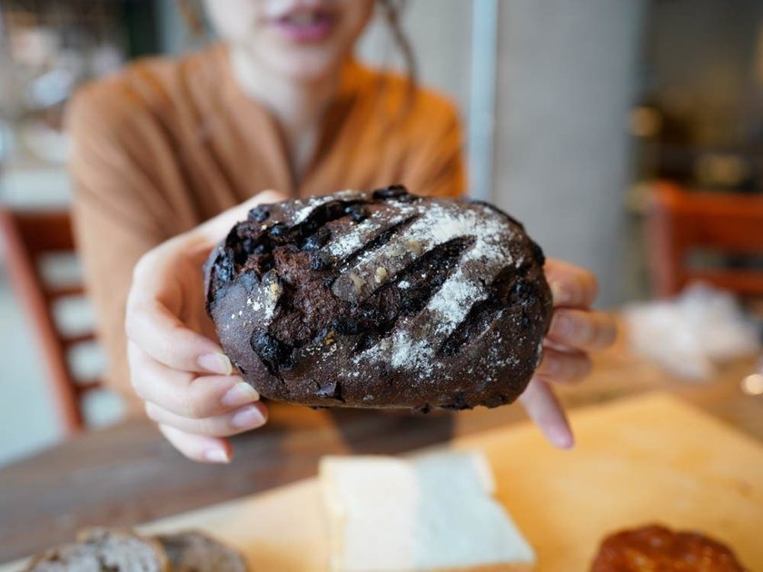 カンパーニュ・ショコラ　280円、ハーフサイズ140円（税別）