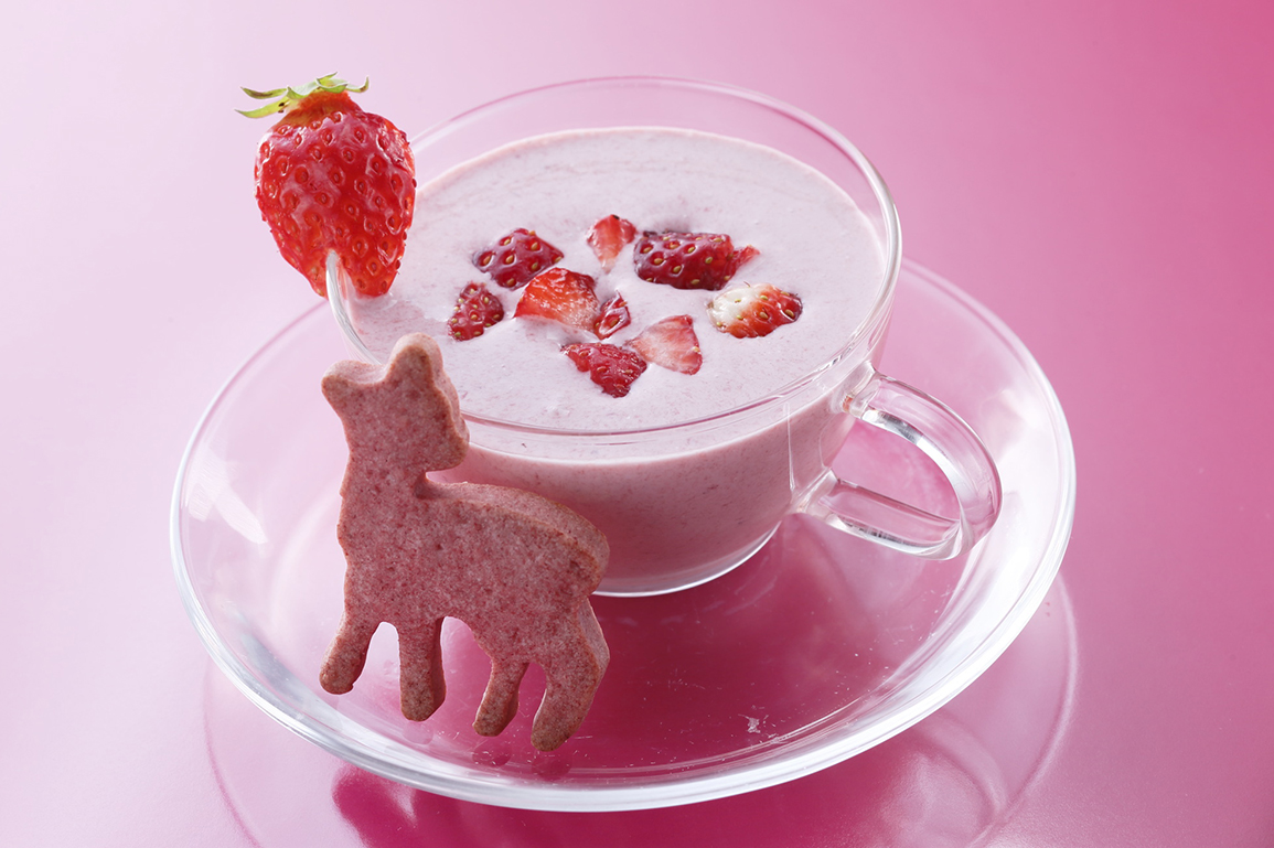 いちごのスムージー（2種ブレンド） 1200円（税サ込）