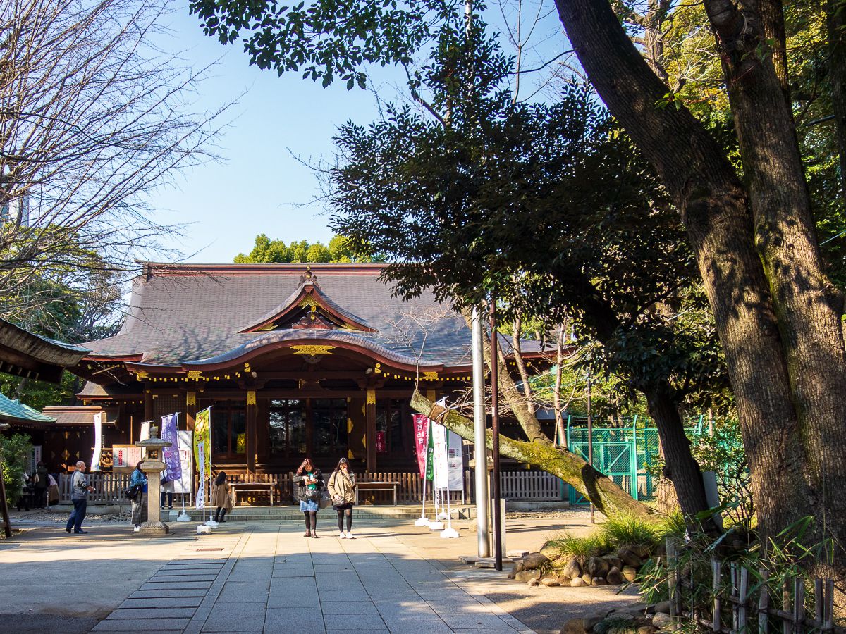 凛とした佇まいの渋谷氷川神社 社殿