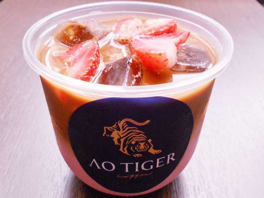コーヒーとフルーツが奇跡のコラボ！「AO TIGER」のフルーツラテが新感覚！
