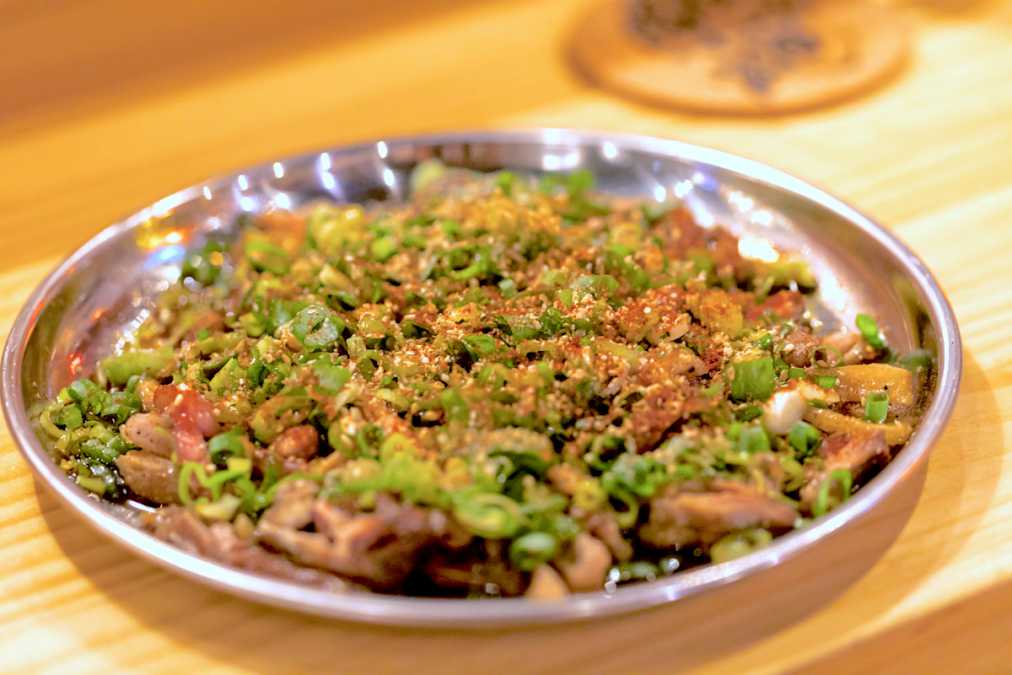 知覧鶏炭火焼たたきポン酢  730円