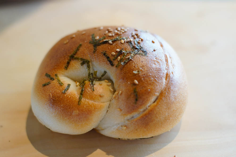 ねぎ豚角煮ベーグル　250円（税別）