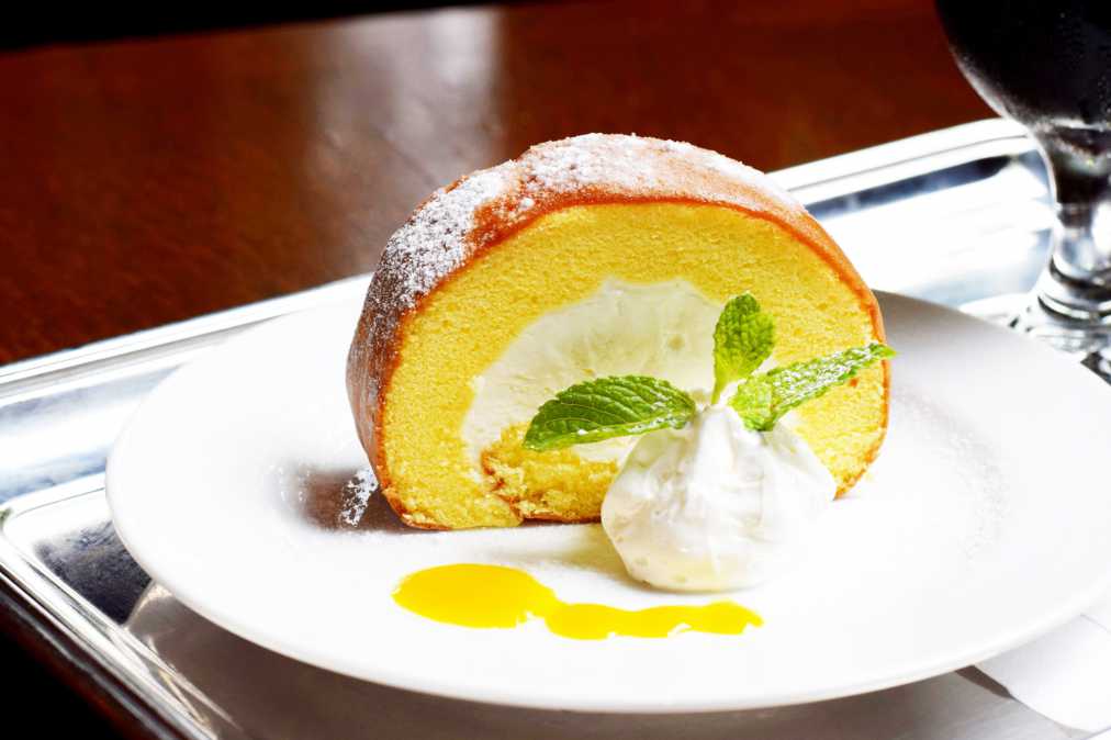 六甲山ミルクロール（単品）430円