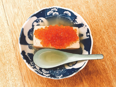 いくら豆腐 637円