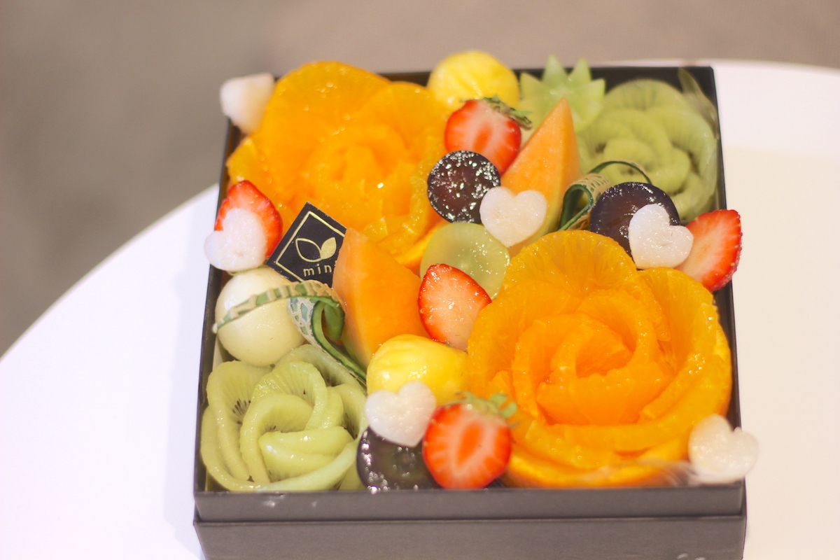 フルーツボックス 3240円