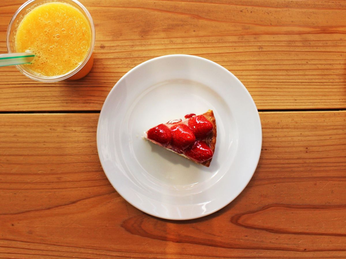 フルーツがぎゅっ!JA直営カフェのビジュアル最強スイーツ