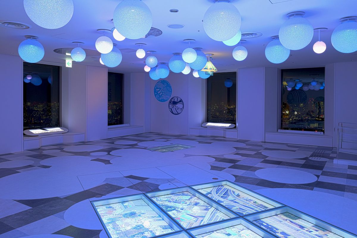 SKY CIRCUS サンシャイン60展望台