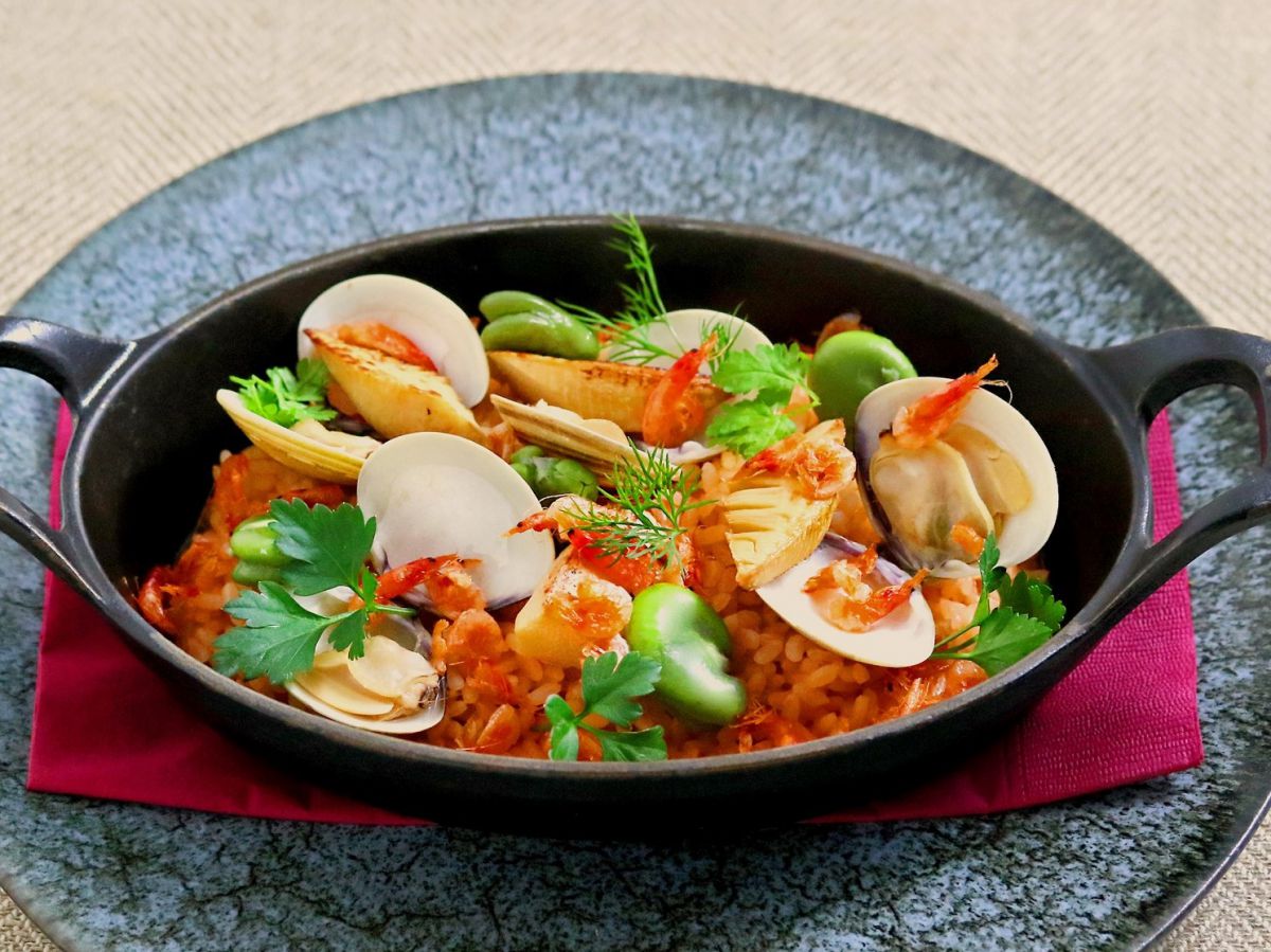 三菱一号館美術館Café1894の「HANAMIフェア」でお花見と夜限定特別メニュー