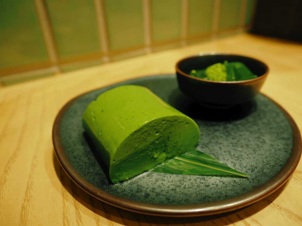 老舗発の “食べる抹茶”？ねっとりなめらか食感の「抹茶葛ねり」にもう夢中！