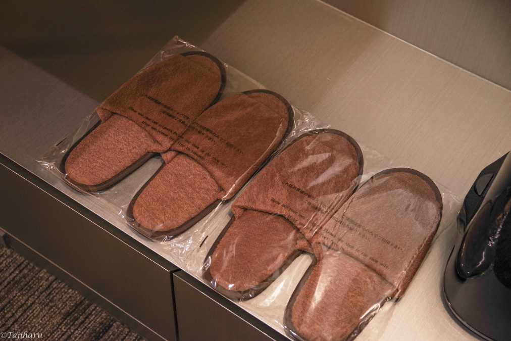 スリッパもあるので靴を脱いでリラックスできます