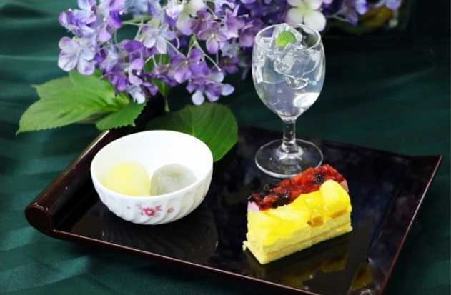 「あじさいデザートセット」650円（スタンプラリー修了者は580円）