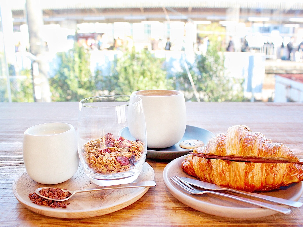 鎌倉店限定のモーニング！Bean to Bar チョコレート専門店で売り切れ必至のチョコクロワッサン