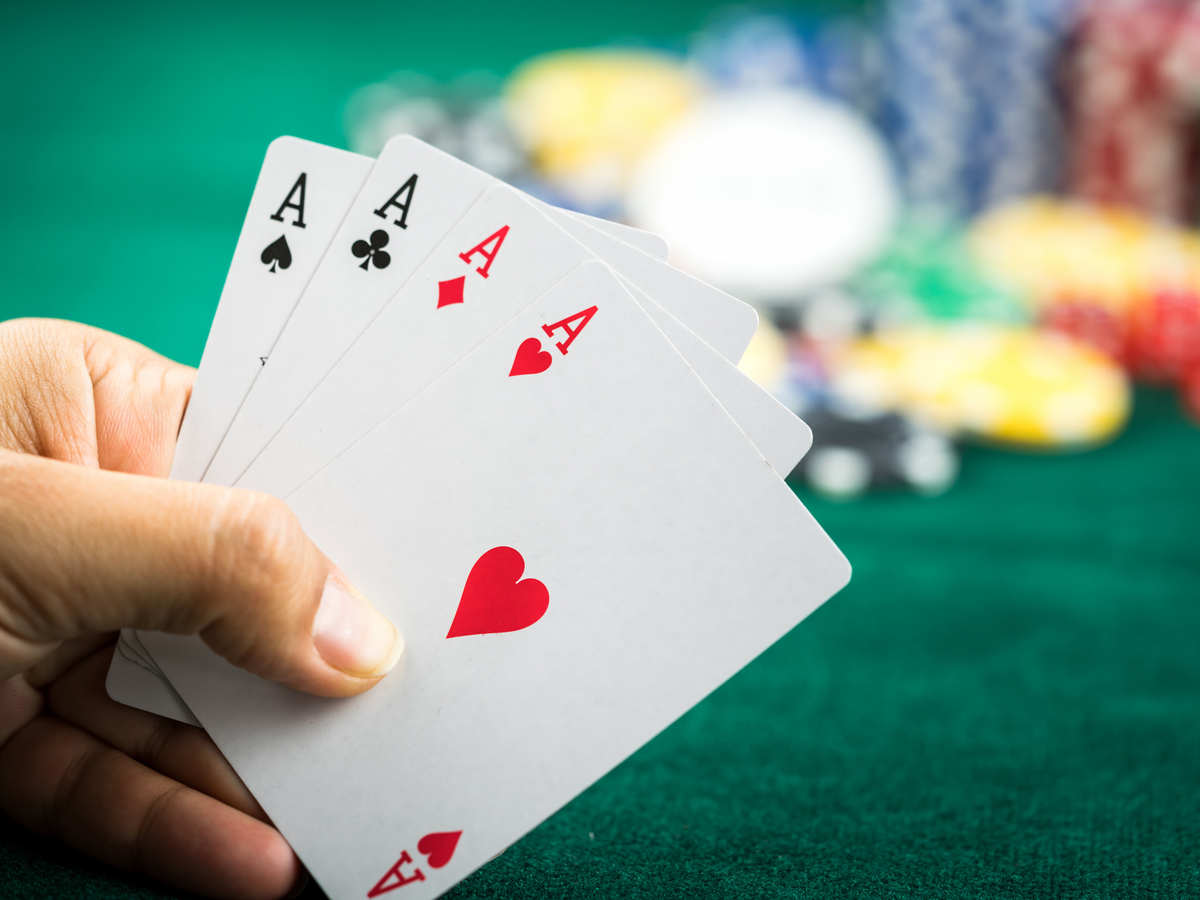 okanakdeniz / Shutterstock