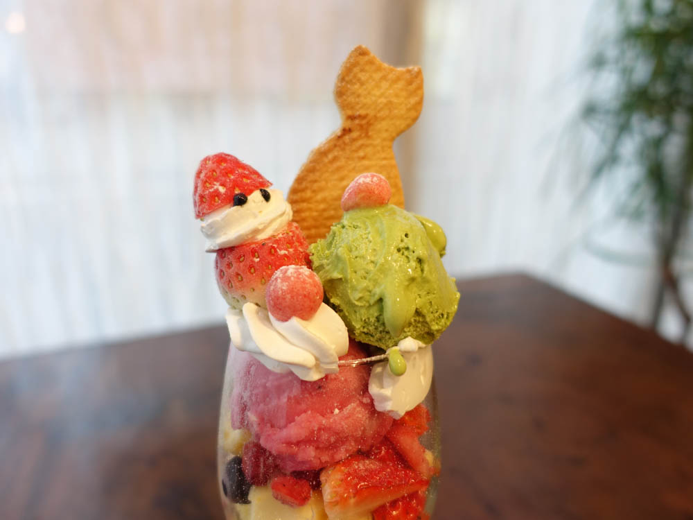 アルバのいたずらパフェ　950円（税込）