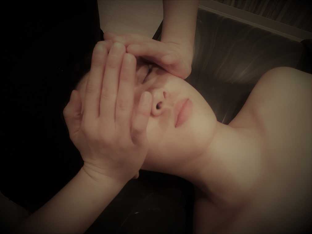 「薬手名家」の超おすすめ骨気（コルギ）メニューでモデル級の小顔に！