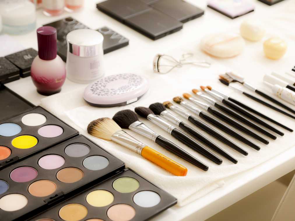 プロのアドバイスで大変身!?「印象分析メイク」レッスンがスゴイ！