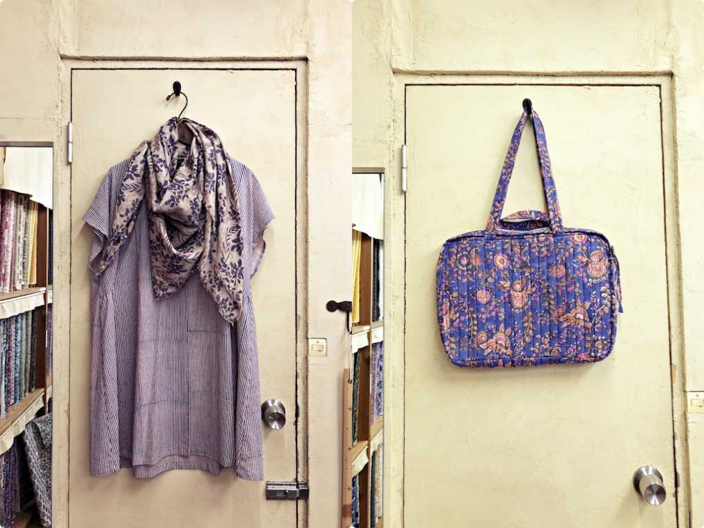 （左）スカーフ　4500円、ワンピース　7600円、（右）バッグ　4500円