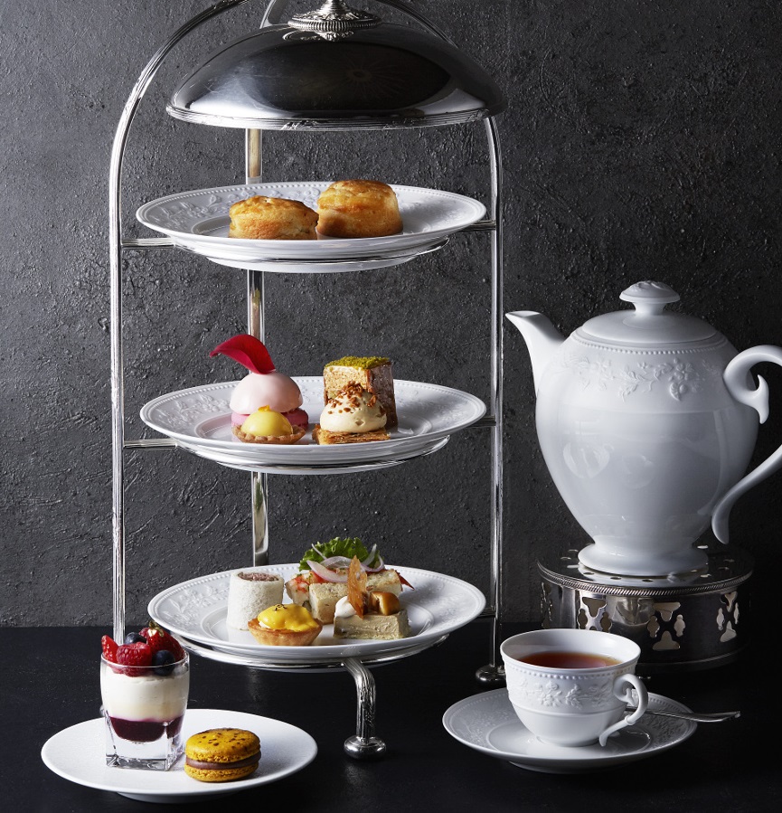 ピエール・エルメ・パリのスペシャルアフタヌーンティーセット