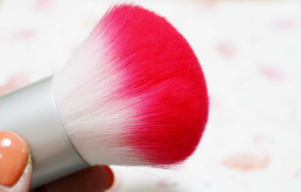 春姫カブキフェイスブラシ　324円